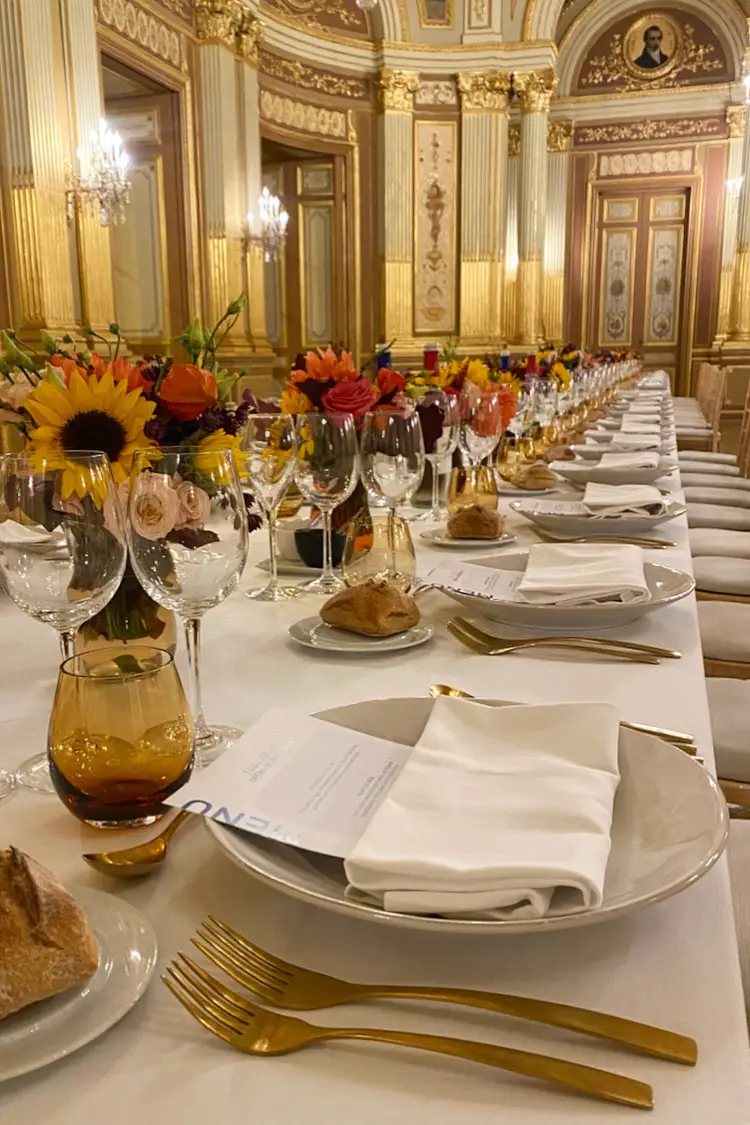 opera-national-de-bordeaux-diner-assis-capdevielle
